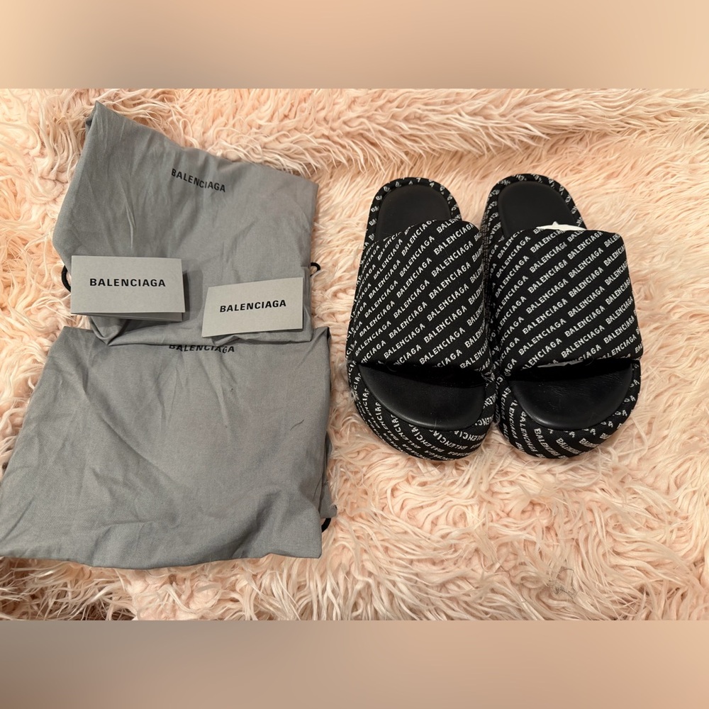 Balenciaga Logo Print Black Slide Sandals